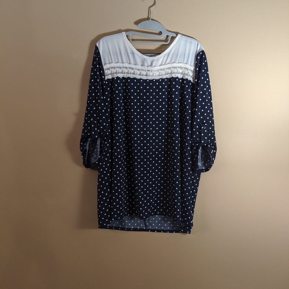NWOT- Navy and White Polka Dot Top